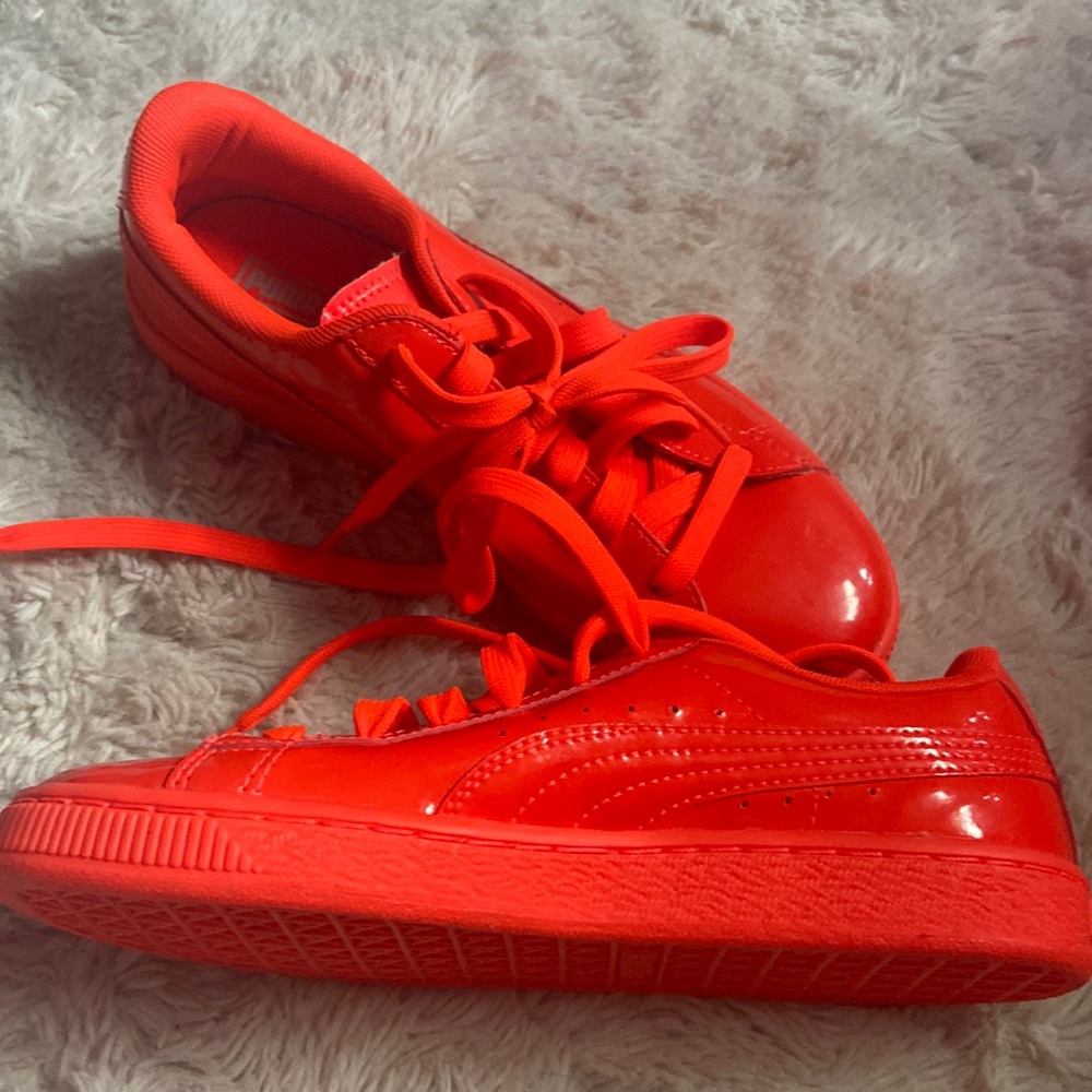 Brand new! Never worn neon patent puma sneakers